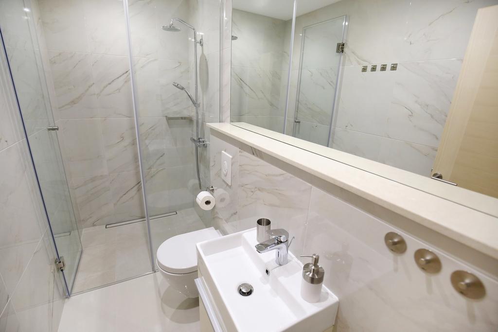 The Park Apartments ซาดาร์ ภายนอก รูปภาพ
