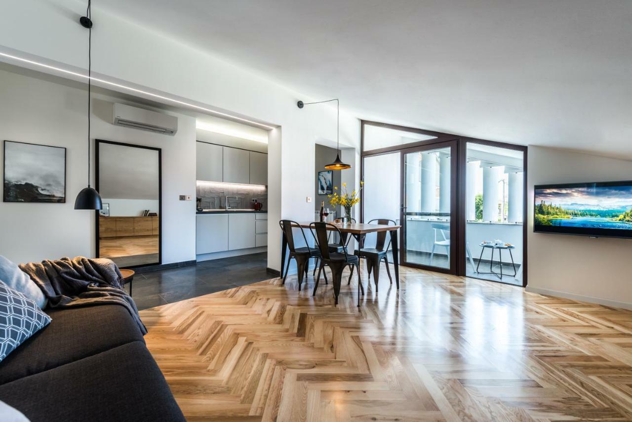 The Park Apartments ซาดาร์ ภายนอก รูปภาพ
